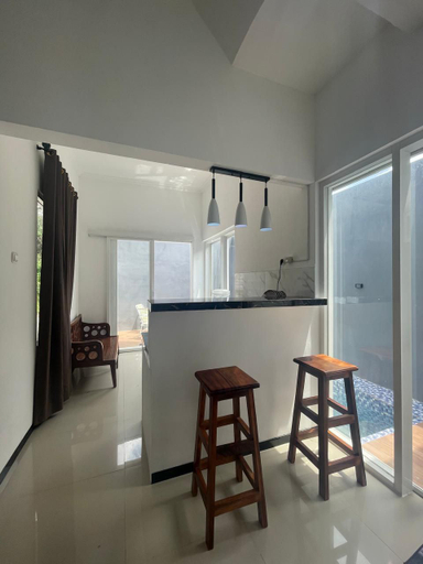 Others 4, Villa Golden Village A25, Malang