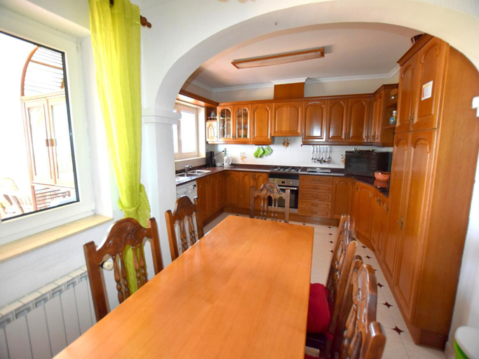 Kitchen 5, Casa Stefanie, Alicante