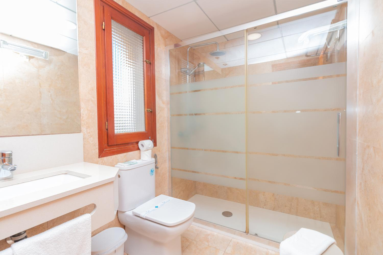Bathroom 2, Bungalows Aparto Residence Galetamar, Alicante