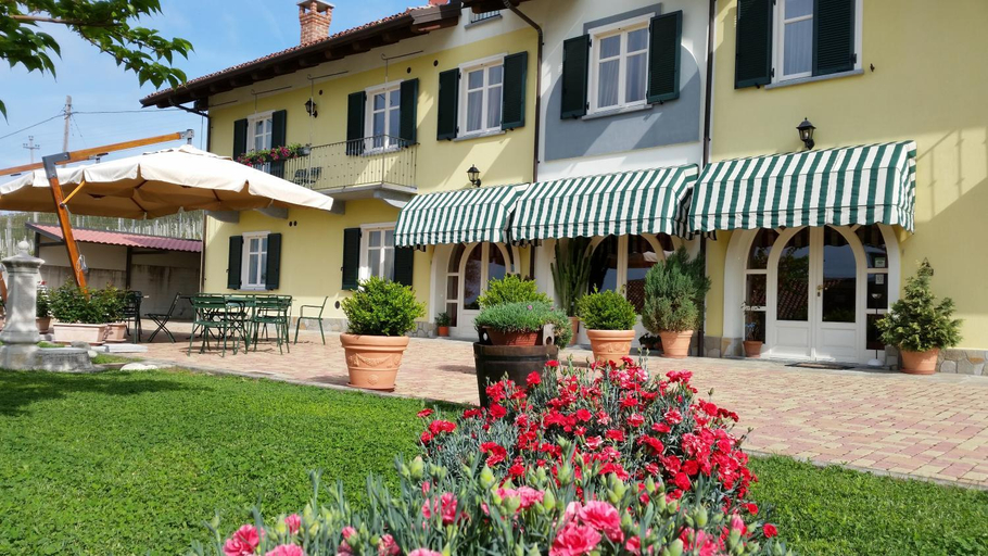 Exterior & Views 1, Agriturismo Cascina Rabalot, Cuneo
