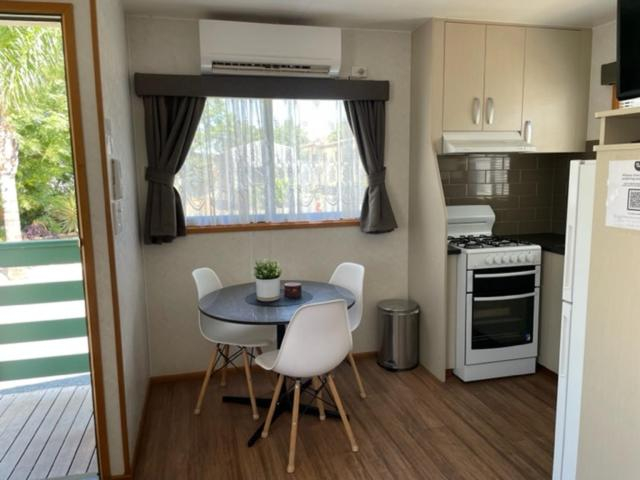 Dining Room 1