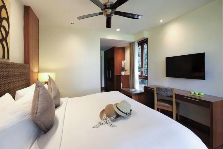 Bedroom 15