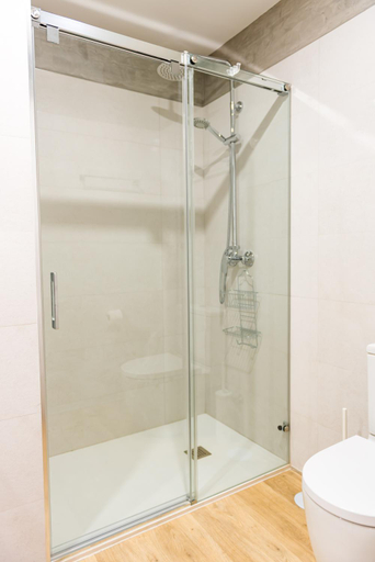 Bathroom 2, TreeTriana, Sevilla