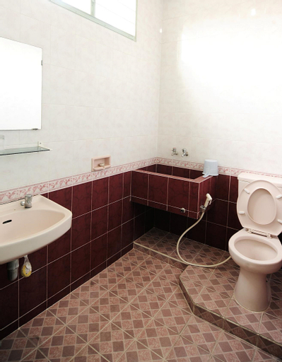 Bathroom 6
