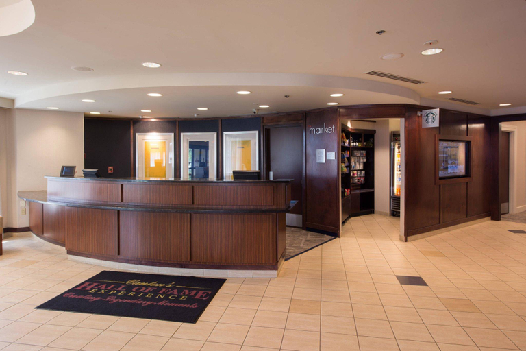 Public Area, Courtyard by Marriott Canton, Stark