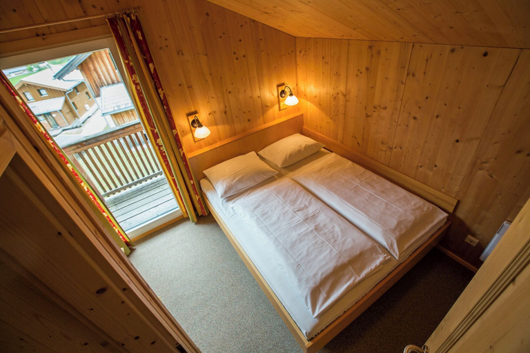 Bedroom 4, Alpendorf Dachstein West by ALPS RESORTS, Hallein