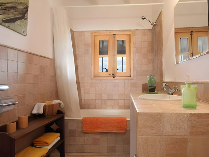 Bathroom, Villa in Mallorca near the Beach, Baleares