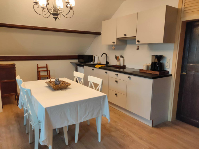 Kitchen 5, Gastenverblijf Hof Moye Tyt, West-Vlaanderen
