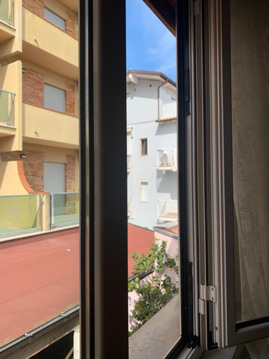 Others 2, Adults only Beachhouse Pineto zona Corfu, Teramo