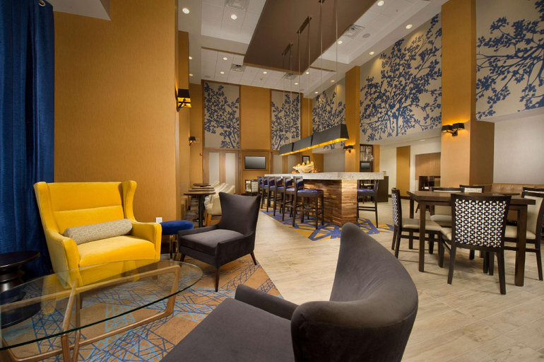 Public Area 2, Hampton Inn & Suites Baltimore/Woodlawn, Baltimore