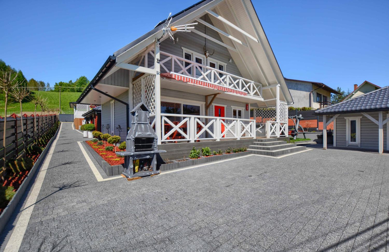 Przystanek Skandynawia, Lesko