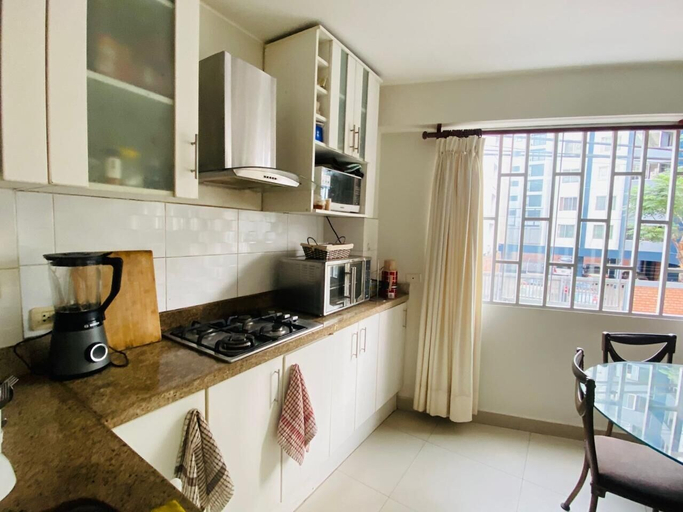 Others 5, Refined 3BR Duplex with Ocean Charm, Lima