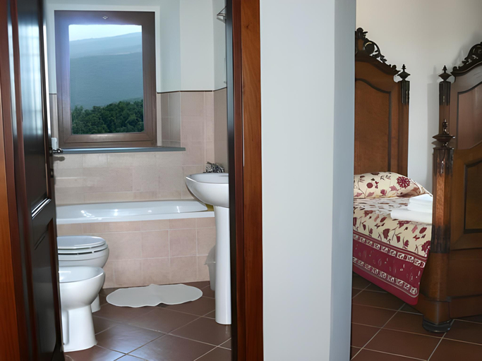 Bathroom 3, Arpaderba B&B, Livorno