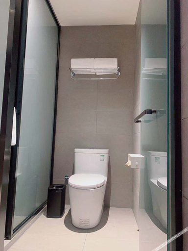 Bathroom 3, Hanting Hotel Xingtai Lincheng Crossing Street, Xingtai