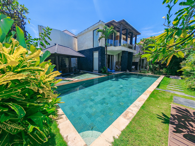 Swimming Pool 6