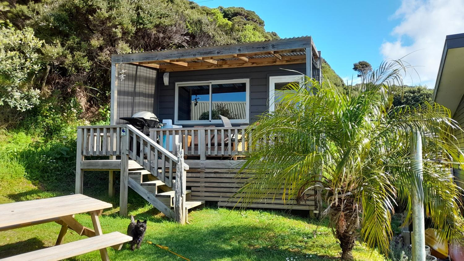 Others 3, Marina Vista Cabin, Whangarei