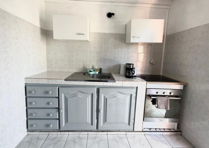 4, Peyi Galante Evasion, Saint-Louis