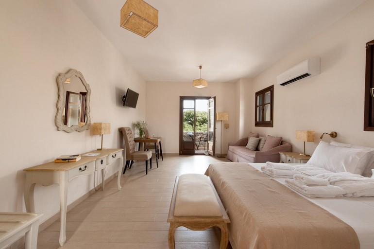 Bedroom, Kamares Villas, Peloponnese