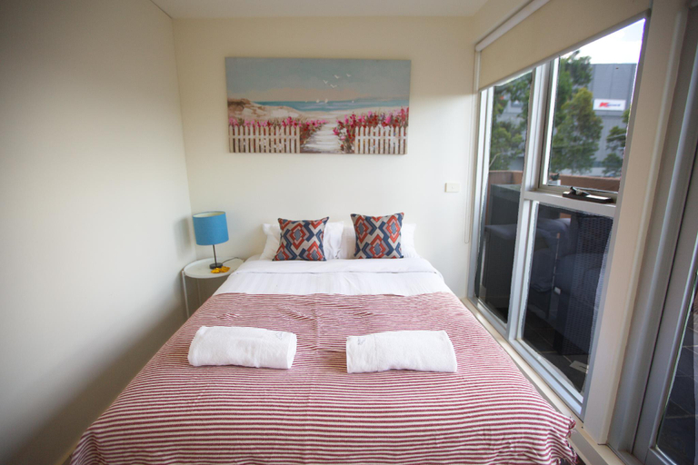 Others 4, Close to Doncaster Shopping Mall Perfect apartment, Manningham - West