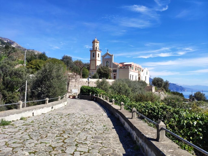 Others 5, Villa Marilisa, Salerno