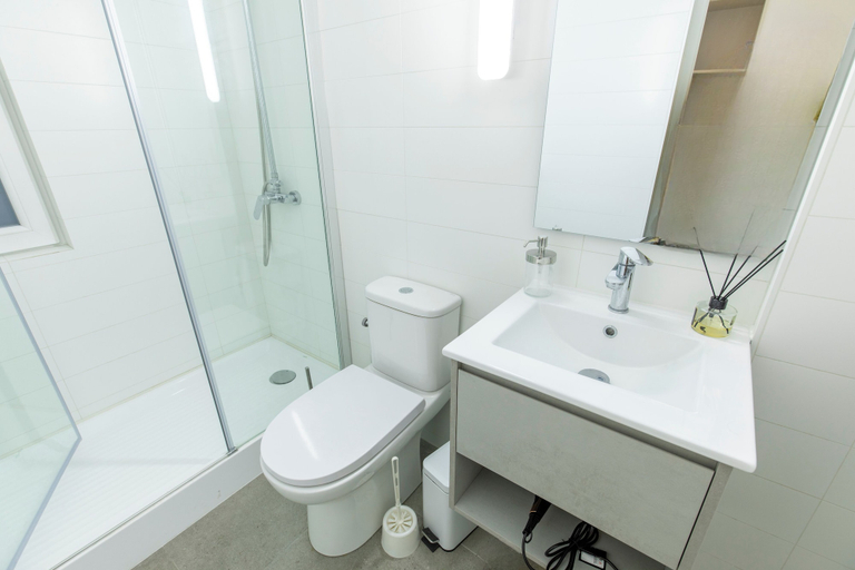 Bathroom 3, Nest Bellas Artes, Santiago