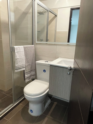 Bathroom 2, Luxury Liv Limonar, Santiago de Cali