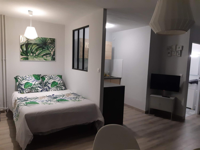 Bedroom 2, Jungle, Moselle
