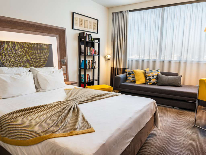 Bedroom 3, Novotel Sofia, Stolichna