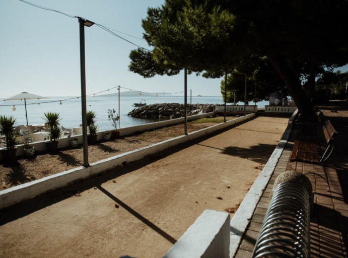 Others 4, Apartmani Martinović, Gradac