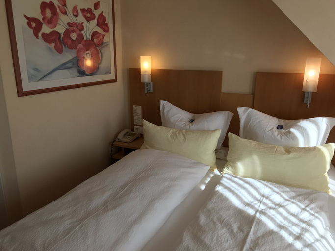 Bedroom 3, Hotel Möhringer Hof, Stuttgart