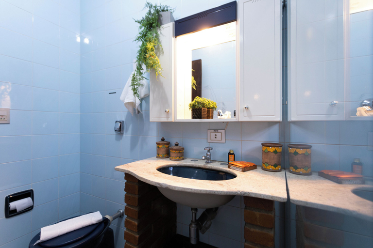 Bathroom 4, 300m da praia com AC - Brazilian Corner, São Sebastião