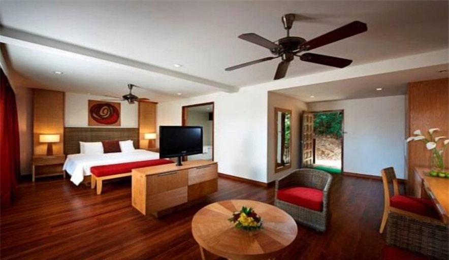 Bedroom 12