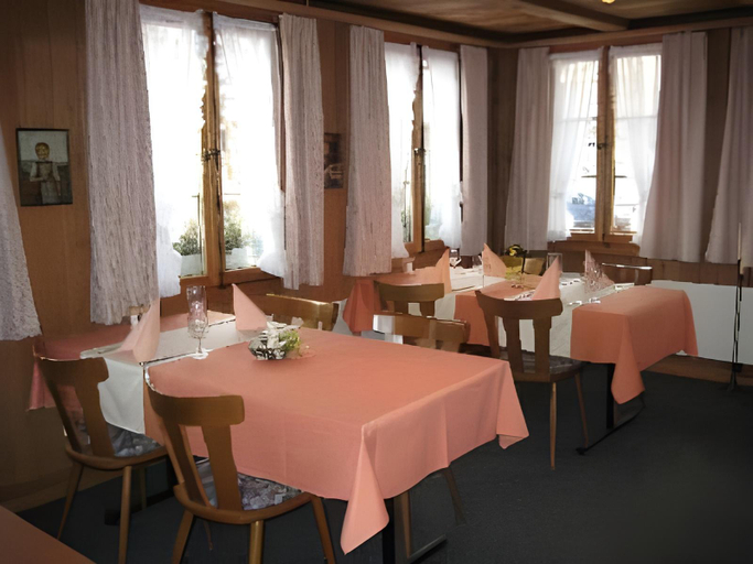 Food & Drinks 4, Hotel Baren, Signau