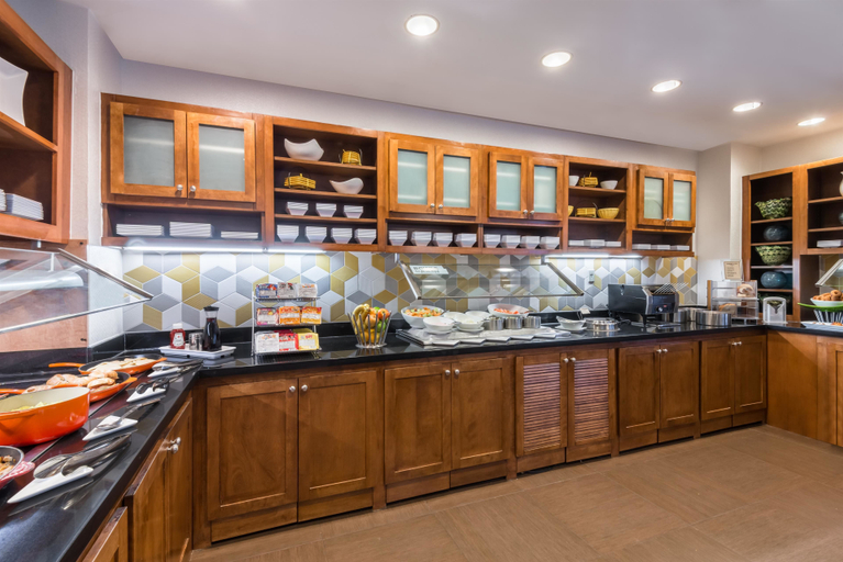 Food & Drinks 5, Hyatt Place Atlanta/Duluth/Johns Creek, Fulton