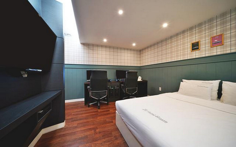 Bedroom 7