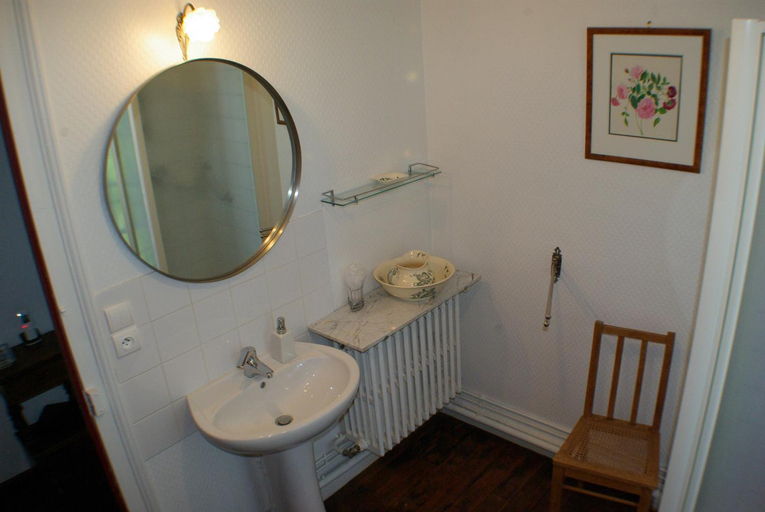 Bathroom 4, Manoir de la Loge, Indre