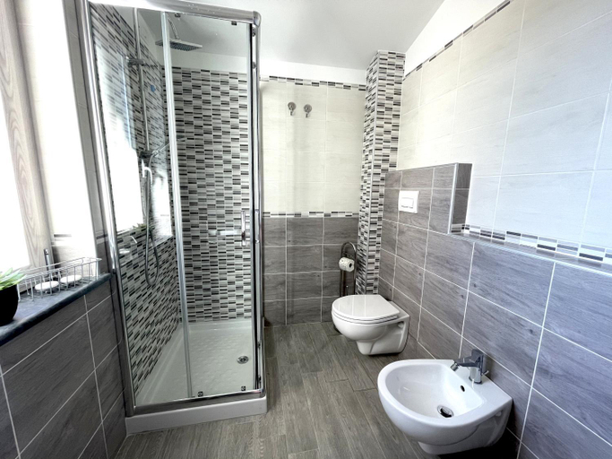 Bathroom 2, B & B Vilenia San Nicola Arcella, Cosenza