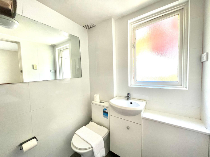 Bathroom 5