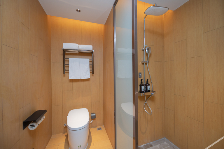 Bathroom 3, Ji Hotel Yancheng Railway Station Xiwang Boulevard, Yancheng