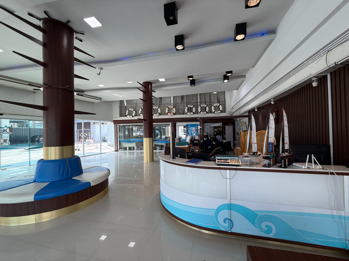 Food & Drinks 4, Bed By Cruise Hotel At Samakkhi-Tivanont, Muang Nonthaburi