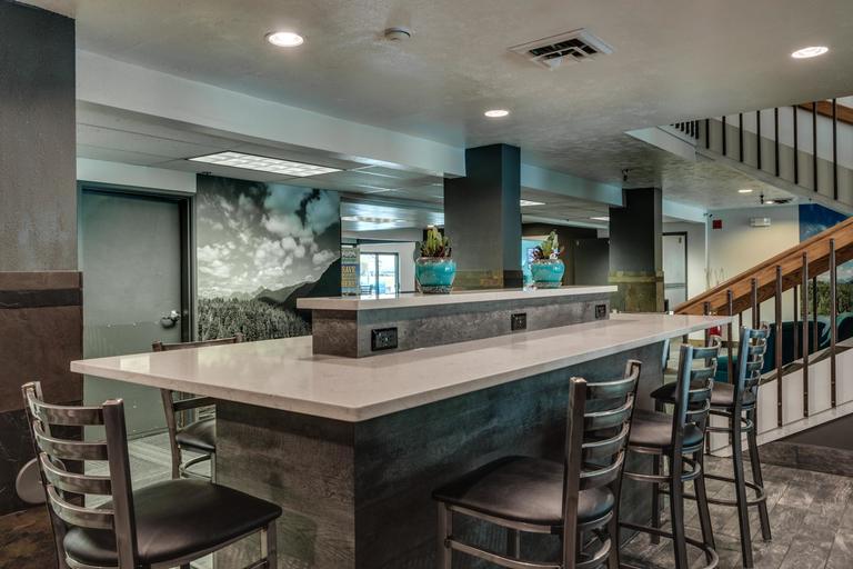Food & Drinks 3, Comfort Inn & Suites Post Falls - Coeur dAlene West, Kootenai