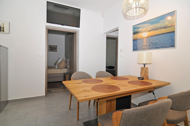 Others 5, Silver Beach Apartments, Siófok