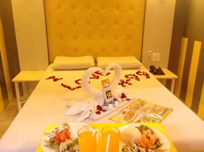 Bedroom 4, Hotel 99 Monumento Caloocan, Kalookan City