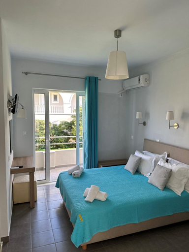 Others 4, Kimiro Drosia Zante, Ionian Islands