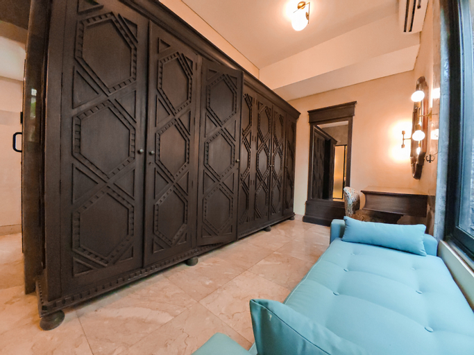 Bedroom 13