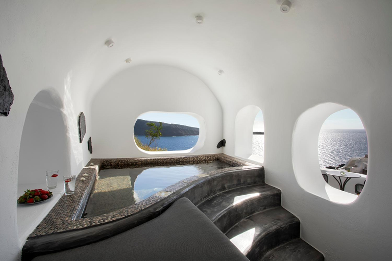 Others 3, Oia Angle Cavehouse, South Aegean
