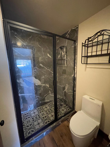 Bathroom 1, The Kanab Lodge, Kane
