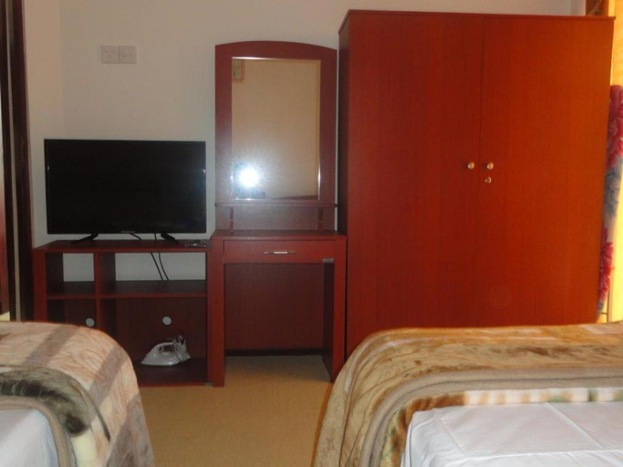 Bedroom 2, City And Hills View Apartment, Nuwara Eliya