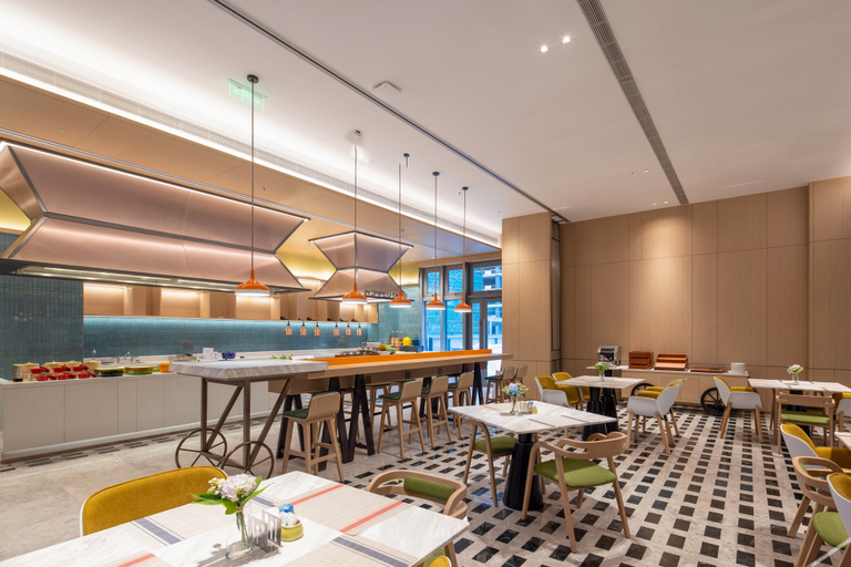 Food & Drinks 5, Home2 Suites by Hilton Wuhu Jiujiang, Wuhu