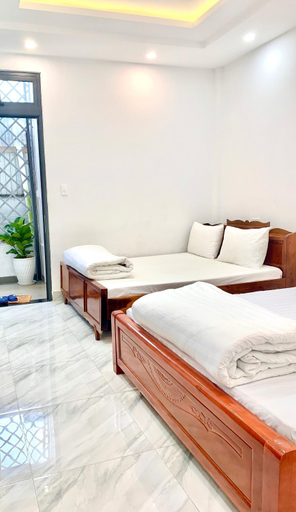 Bedroom 8